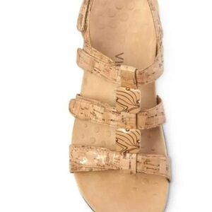 Vionic Women's Amber Sandals Gold Cork Size 9
